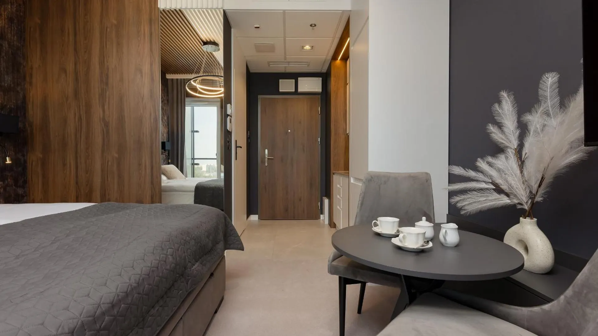 Апарт-отель Cozy Apartments Warsaw Wola Kasprzaka By Noclegi Renters