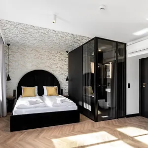  Hotel apartamentowy Black Bear Polska