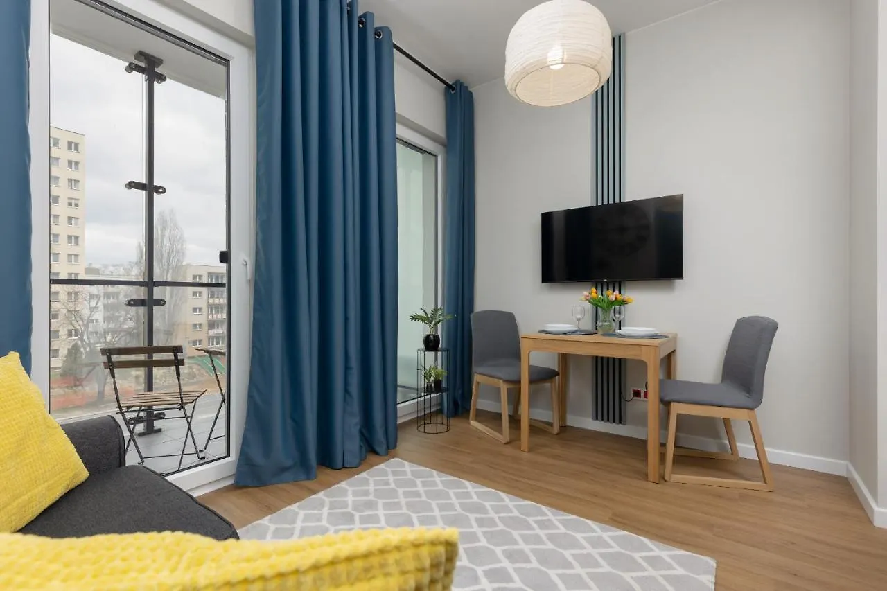 Cozy Apartments Warsaw Wola Kasprzaka By Noclegi Renters Aparthotel