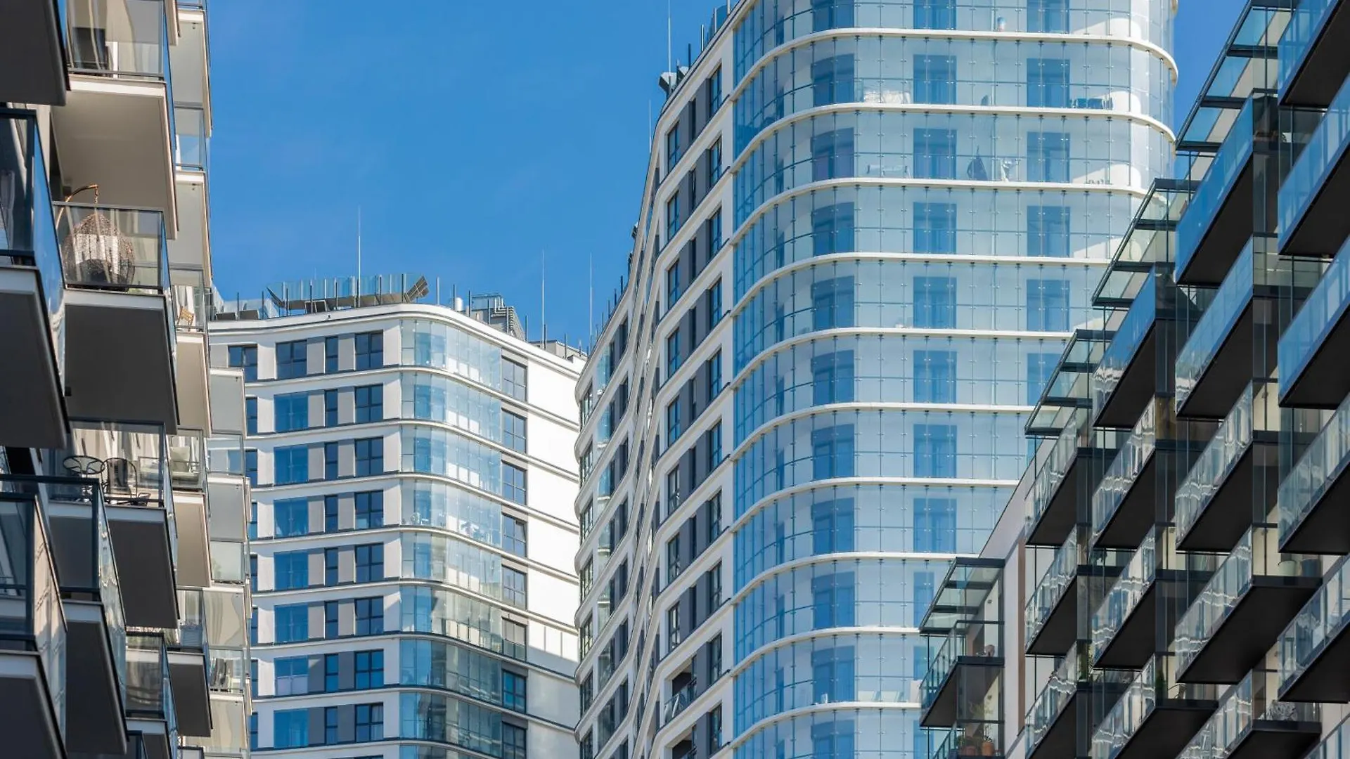 Cozy Apartments Warsaw Wola Kasprzaka By Noclegi Renters Poland
