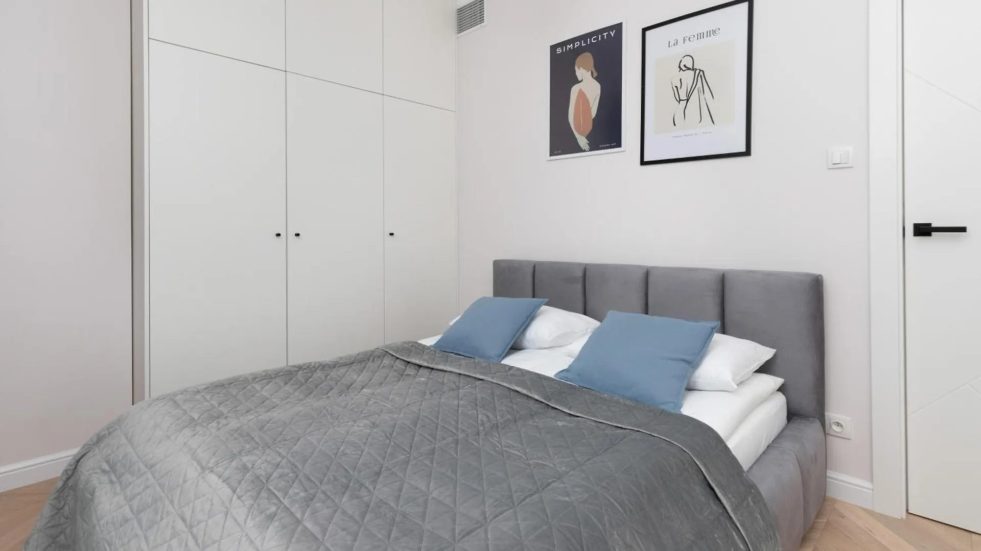Aparthotel Cozy Apartments Warsaw Wola Kasprzaka By Noclegi Renters Poland