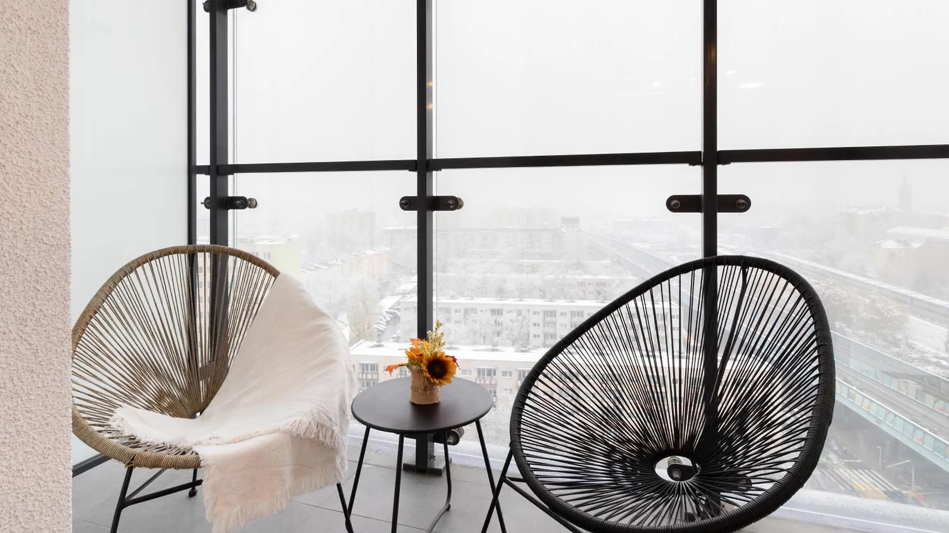Cozy Apartments Warsaw Wola Kasprzaka By Noclegi Renters 0*,