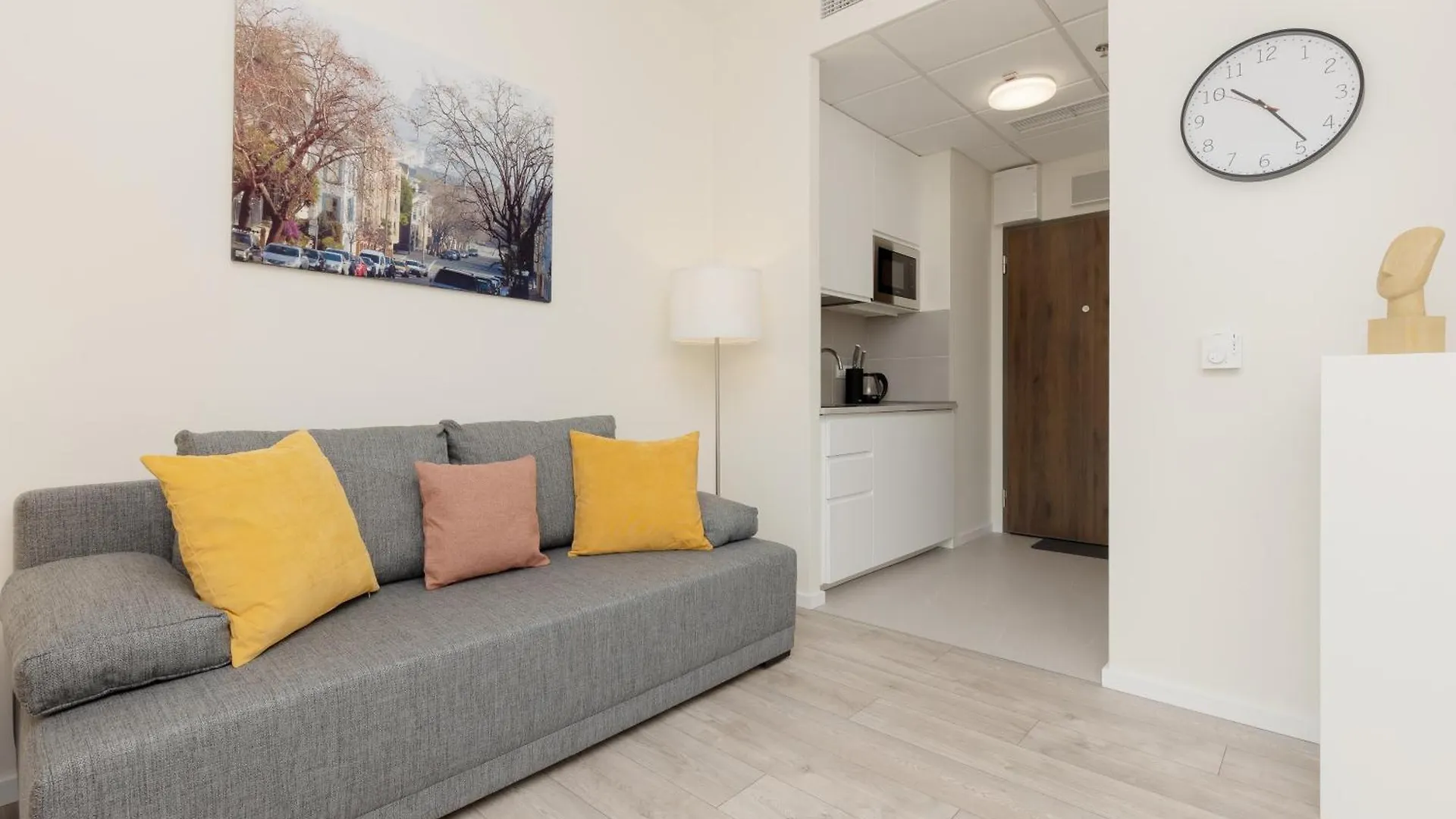 Cozy Apartments Warsaw Wola Kasprzaka By Noclegi Renters
